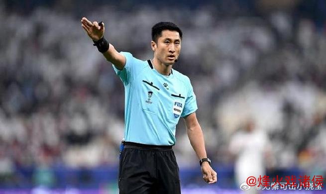 35岁法国裁判莱特西尔荣获IFFHS年度最佳裁判称号