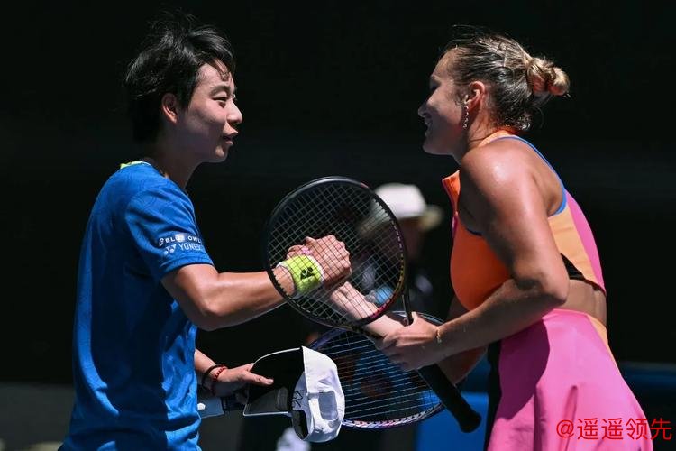 虽败犹荣！白卓璇不敌萨巴伦卡止步次轮