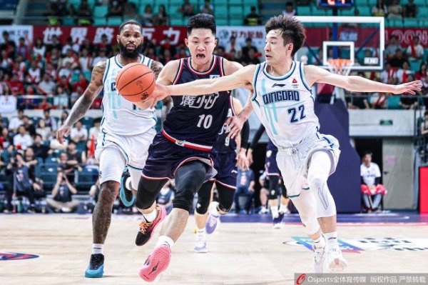 尊龙凯时 陈盈骏17+10崔永熙17分 广州再胜青岛晋级八强